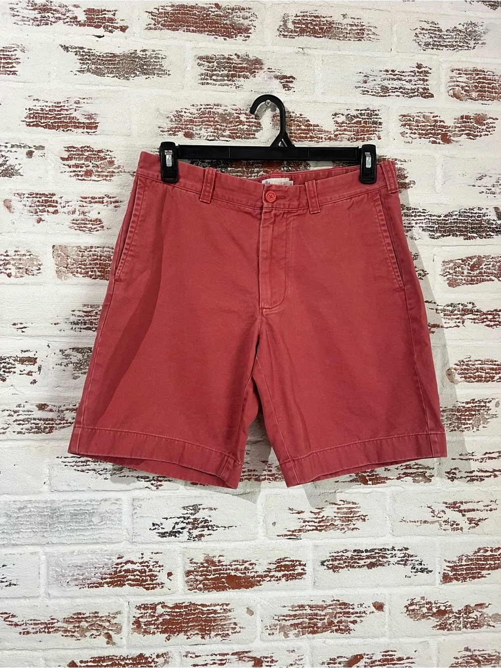 J.Crew Men's Shorts Size 33 Pink Faded Red Flat Front 100% Cotton Casual 9